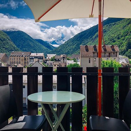 Cano'Py, Charmant 2 Pieces Avec Vue Montagne En Coeur De Ville Bagneres-de-Luchon Exterior foto